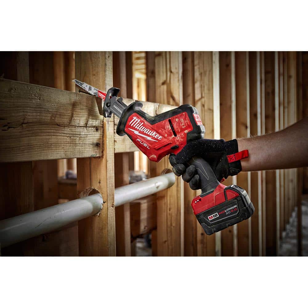 M18 FUEL 18V Lithium-Ion Brushless Cordless HACKZALL Reciprocating Saw w/Two 6.0 Ah Battery and Charger